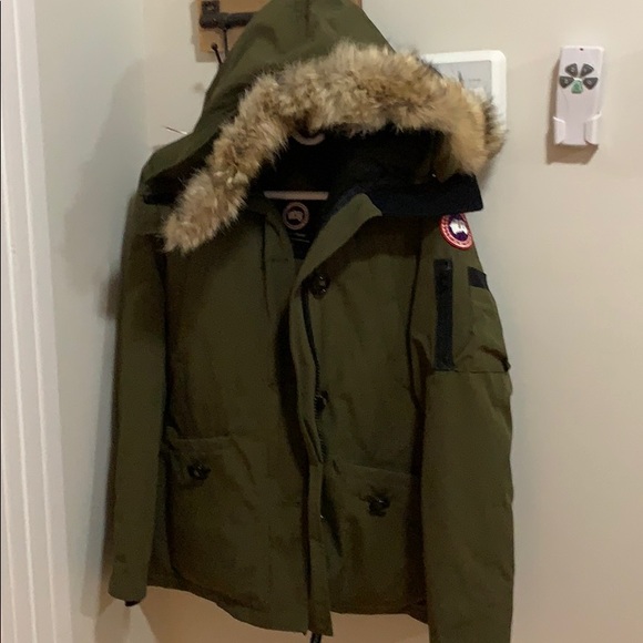 Canada Goose montebello winter parka - Picture 2 of 12